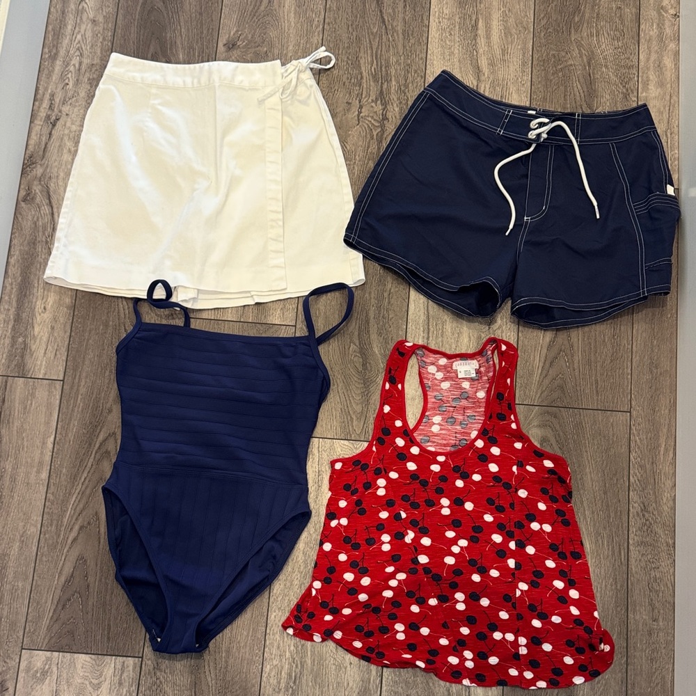 4 pc swim/sportswear bundle 6/8